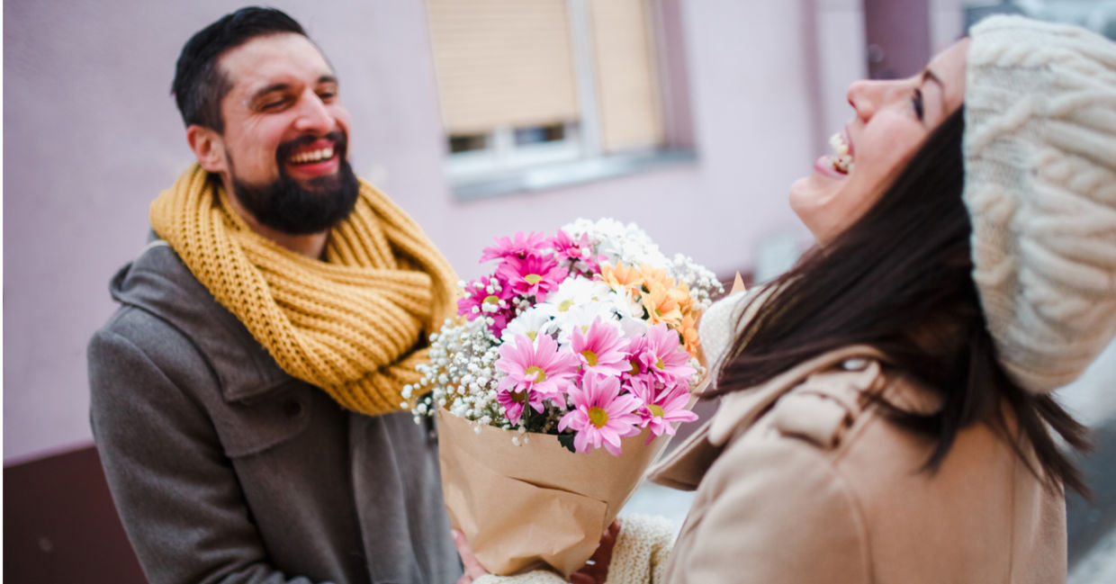 Expressing Emotions: Why Purchasing Flowers From A Marrickville Florist Matters?